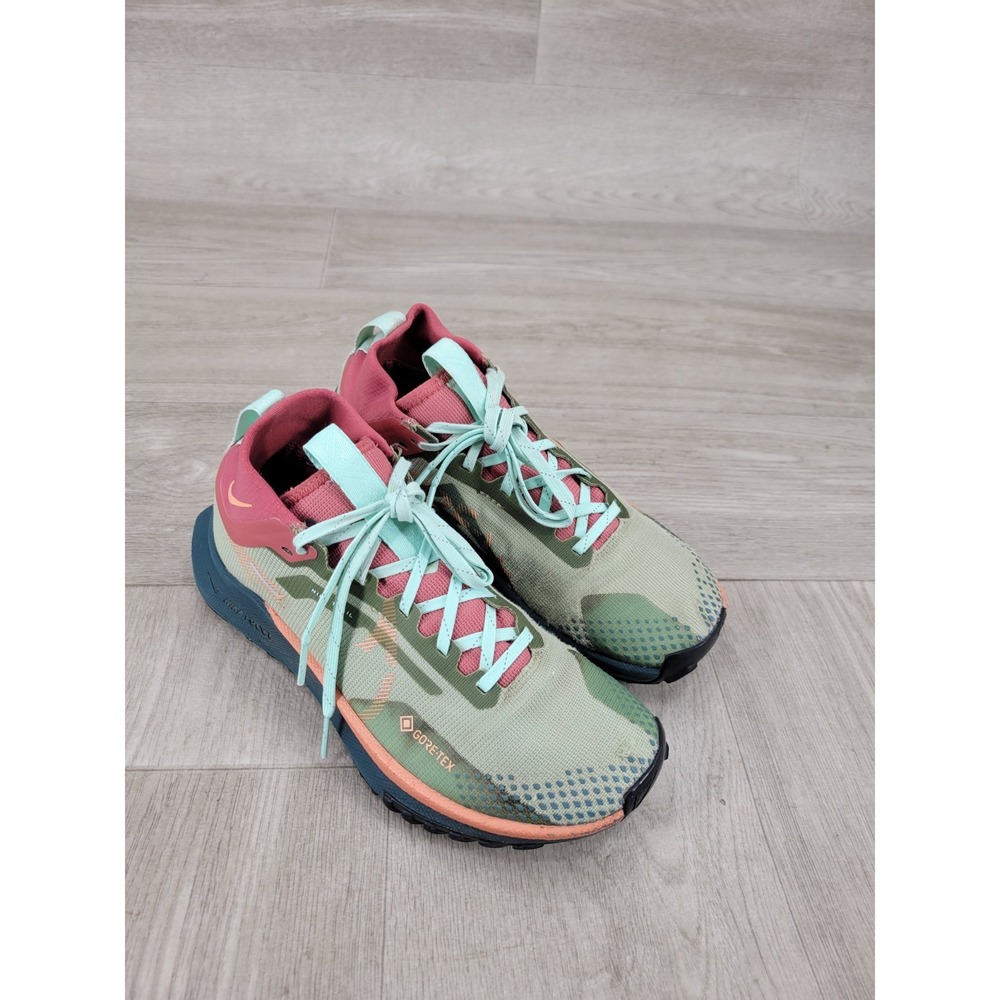 Nike Pegasus Trail 4 GORE-TEX Womens 7 Alligator Green Orange DJ7929-300 Sneaker